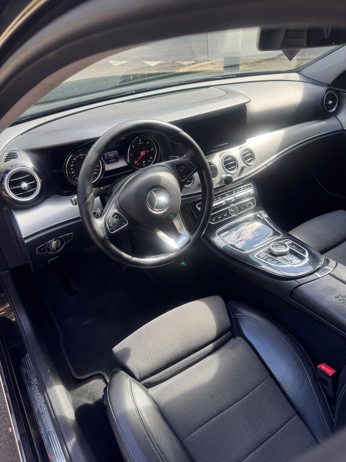 E-Class interior